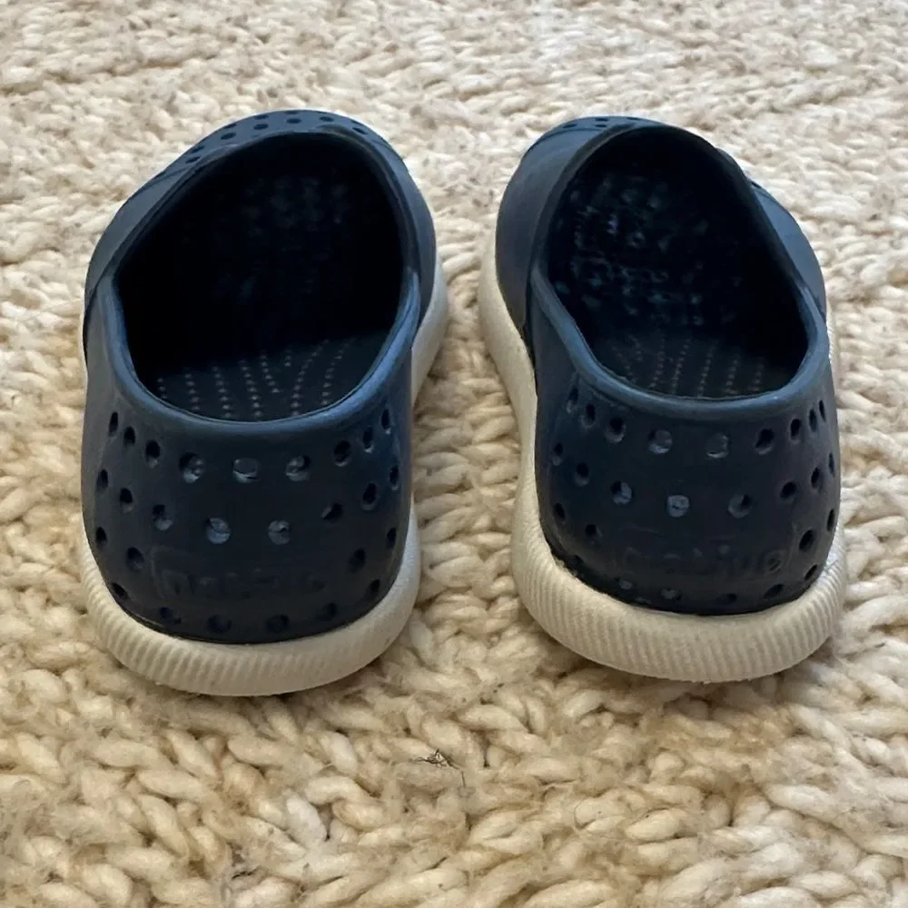 EUC Natives navy blue slip on water shoes size 6